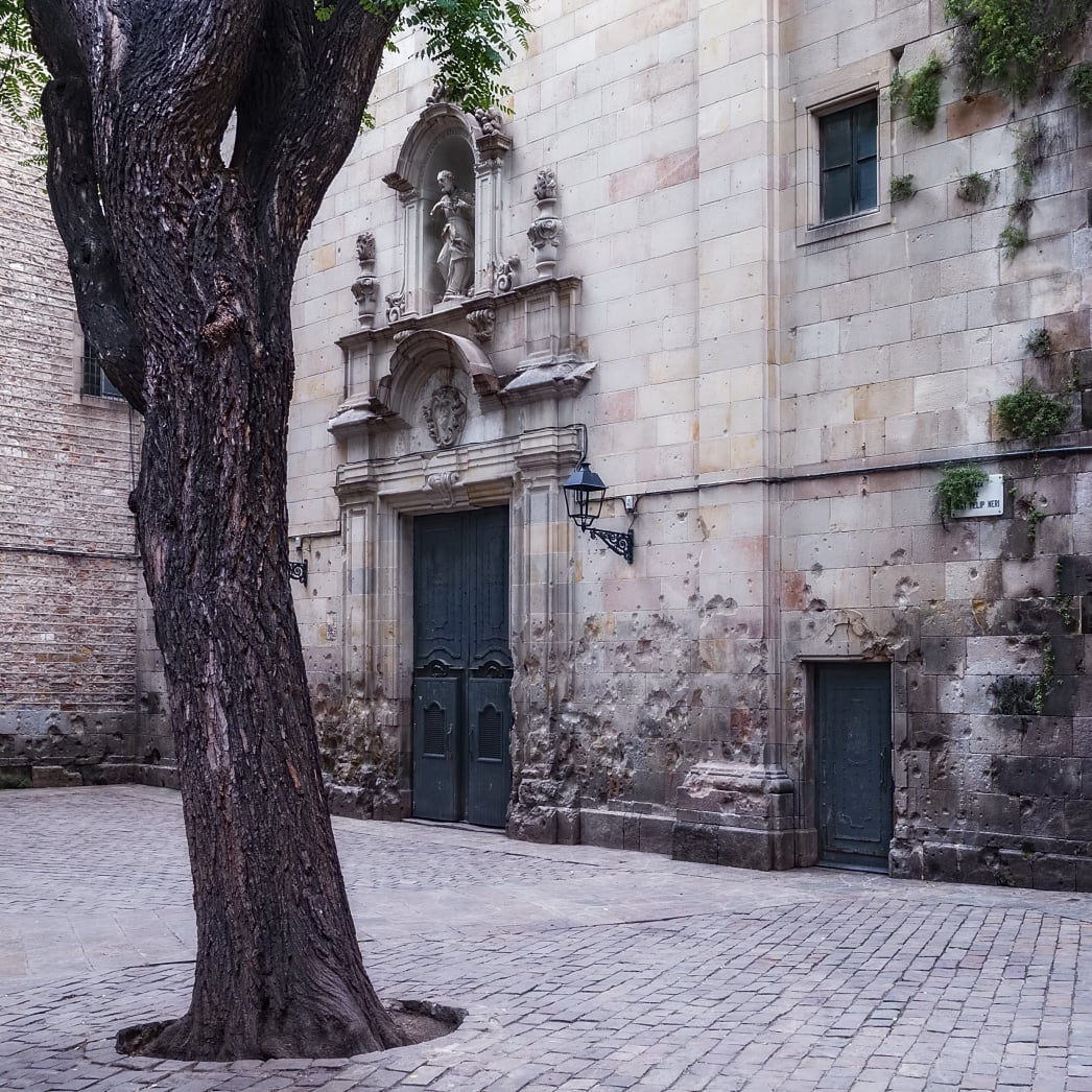 14. Audioguide de Barcelone. Plaza de San Felipe Neri.