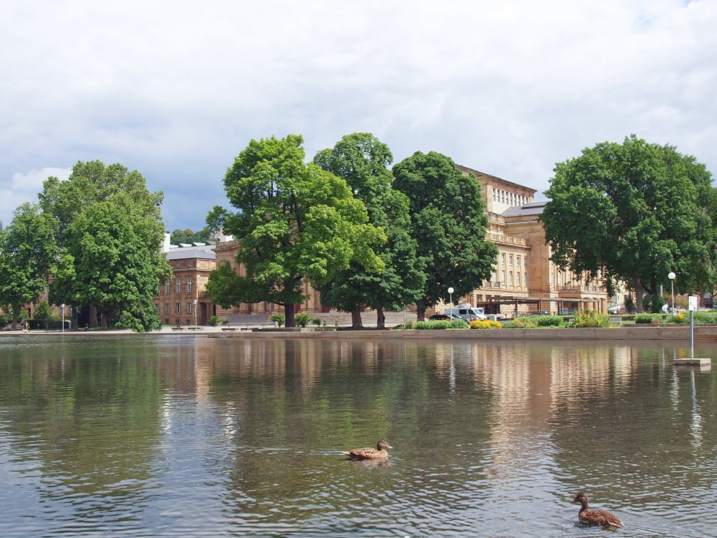 2. Audioguide de Stuttgart. Neues Schloss, ou Nouveau Palais.
