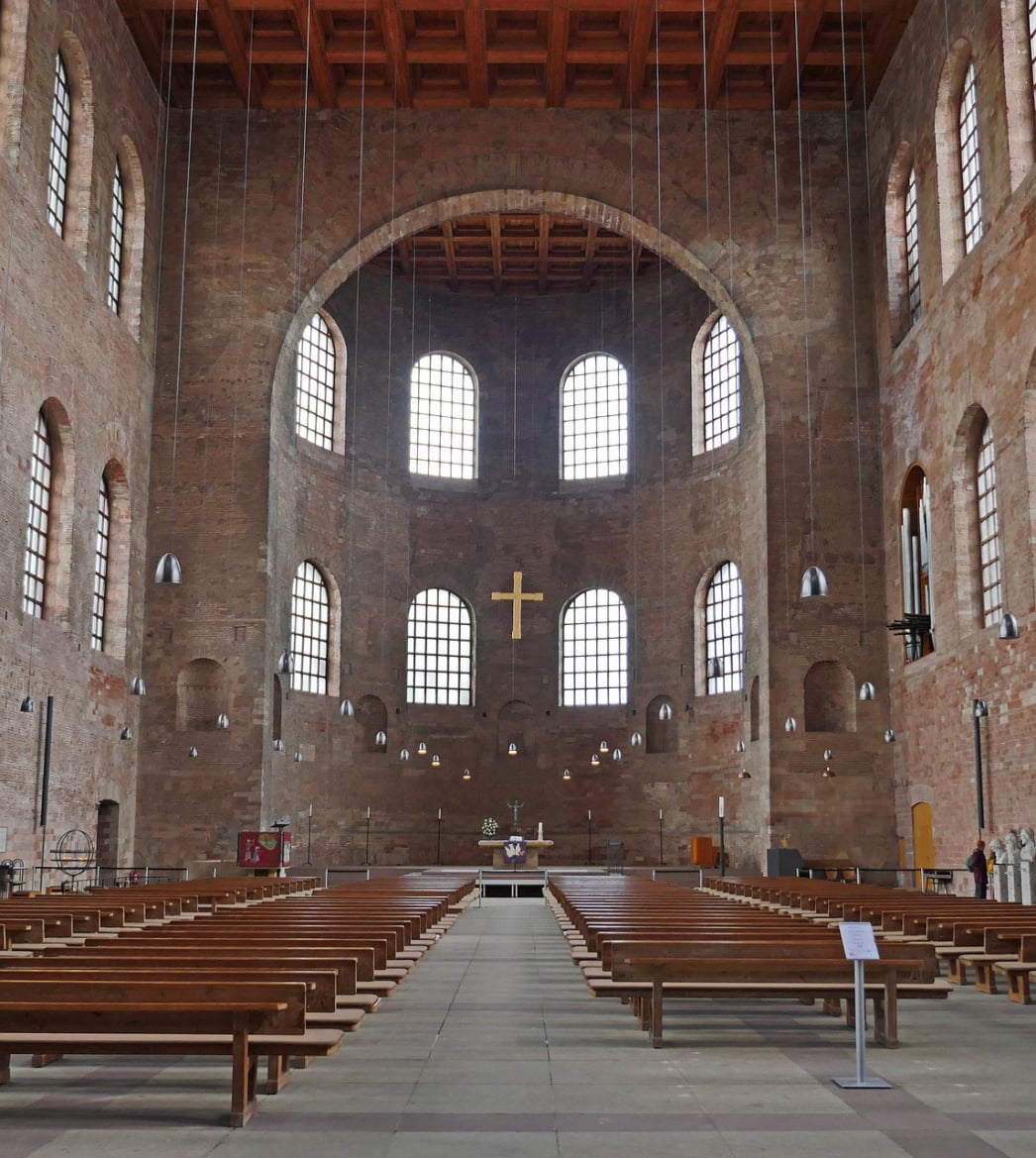 3. Audioguide de Trèves. La Basilique de Constantin : Un Colosse de Brique aux Racines Impériales.