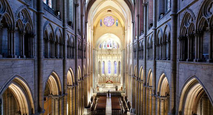 Audioguide de Lyon - Cathédrale Saint-Jean