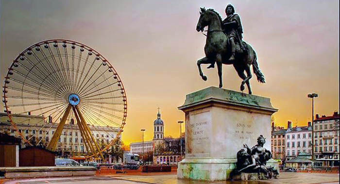 Audioguide de Lyon - Place Bellecour